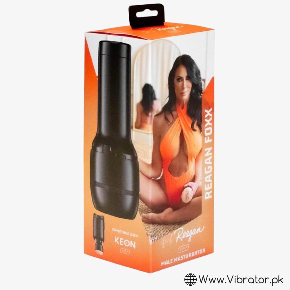 Reagan Foxx Feelstar Male Masturbator